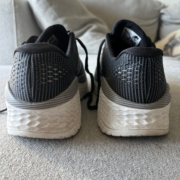 New Balance Fresh Foam More Black - Picture 4 of 5